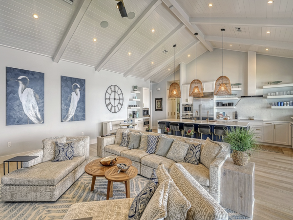 Bayfront Luxury Vacation Rental in Holmes Beach with Private Dock, Pool & Spa